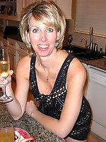 a sexy wife from Gainesville, Florida